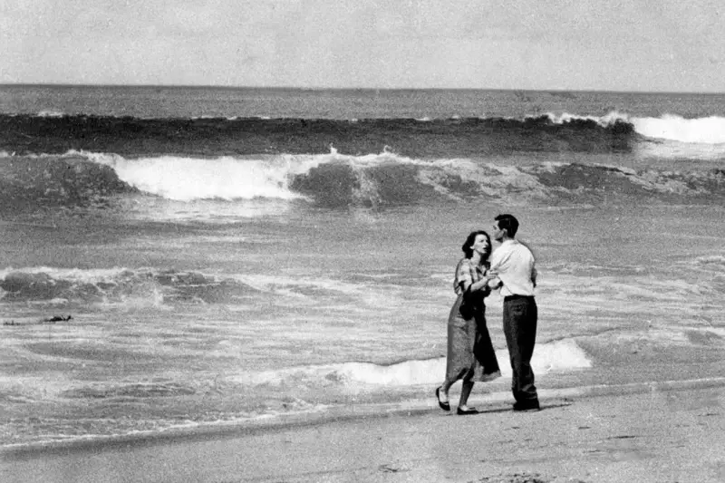 John L. Gaunt - Tragedy by the Sea - Pulitzer Prize in 1955