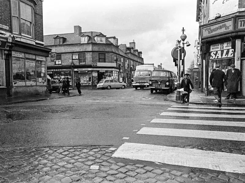 Many of the streets depicted were demolished soon afterwards. Photograph: © Janet Mendelsohn