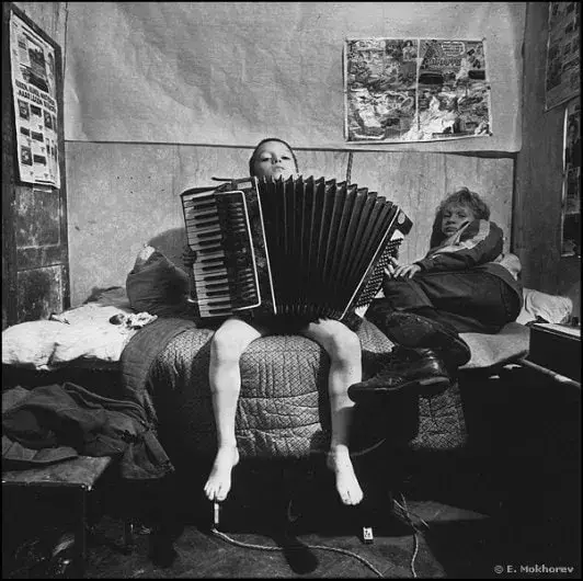 Sasha and Serezha (accordion)  Temporary Orphanage, 1991, Альбом: Evgeny Mokhorev «Games Children Play» (1987-1993)