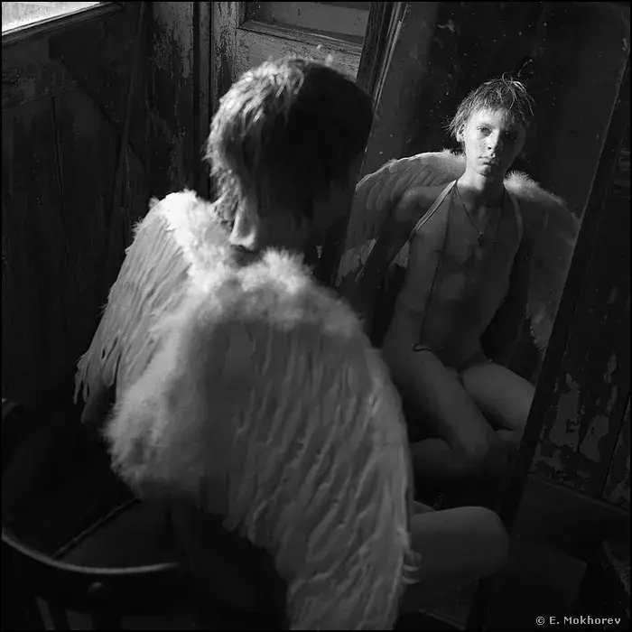 Fedor u zerkala. 2009, Альбом: Evgeny Mokhorev «Perfect children»