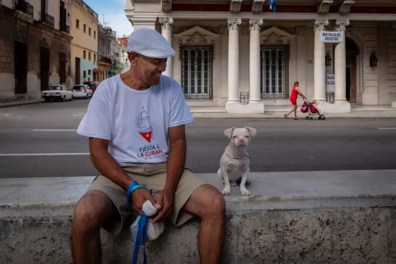 Paseo del Prado, Centro Habana, Havana, Cuba — La Habana. Paseo del Prado — photo captured with LEICA SL (Typ 601), VARIO-ELMARIT-SL 1:2.8-4/24-90 ASPH.