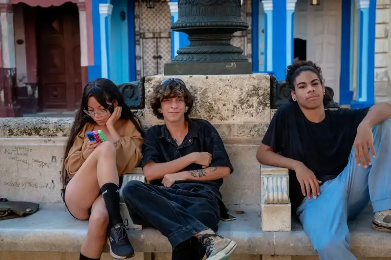 Paseo del Prado, Centro Habana, Havana, Cuba — La Habana. Paseo del Prado — photo captured with LEICA SL (Typ 601), VARIO-ELMARIT-SL 1:2.8-4/24-90 ASPH.