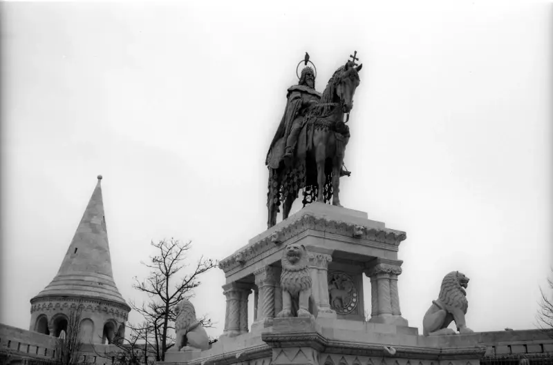 Budapest, Hungary — Winter Budapest on Fomapan & Orwo — photo captured with LS-4000