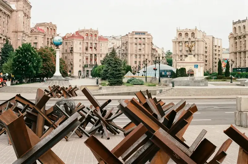 Kyiv City, Ukraine — Khreshchatyk street war photo