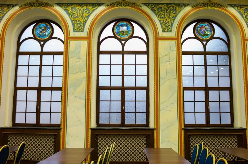 Альбом: Sadhora Synagogue and the old Jewish cemetery in Chernivtsi