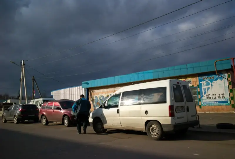 Donetsk Oblast, Ukraine — Маріуполь-Волноваха — фото снято на M9 Digital Camera, Elmarit-M 28mm f/2.8 ASPH.