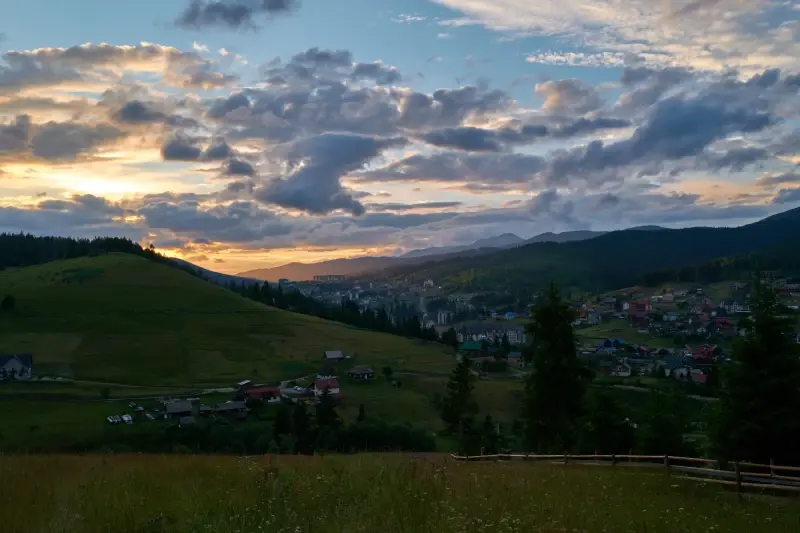 Polianytsia Bukovel, Ivano Frankivsk Oblast, Ukraine — Буковель у кольорі — photo captured with LEICA Q2, SUMMILUX 1:1.7/28 ASPH.